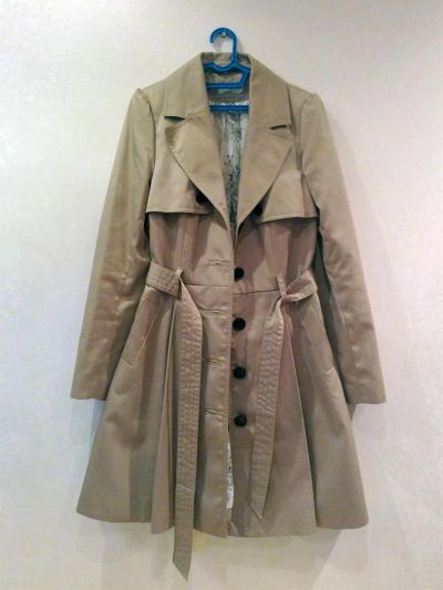 Лот: 3141469. Фото: 1. Продам плащ H&M. Верхняя одежда