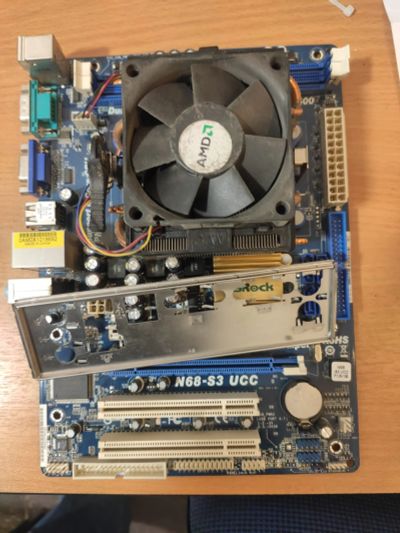 Лот: 18214121. Фото: 1. N68-S3 UCC + Athlon II x2 240. Комплекты запчастей