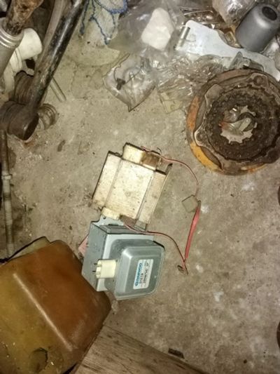 Лот: 15277776. Фото: 1. Магнетрон и трансформатор. Запчасти для остальной бытовой техники