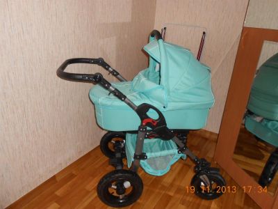Лот: 3418097. Фото: 1. Коляска TAKO. Коляски