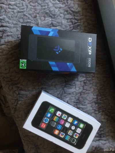 Лот: 9794524. Фото: 1. Коробки от Iphone 5s и Ixion. Другое (смартфоны, связь, навигация)