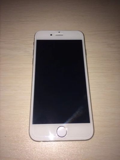 Лот: 8599621. Фото: 1. iPhone 6 64 Gb LTE Silver (Серебряный... Смартфоны