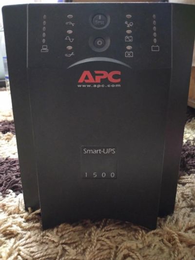 Лот: 17674201. Фото: 1. ИБП APC SMART-UPS 1500. ИБП, аккумуляторы для ИБП