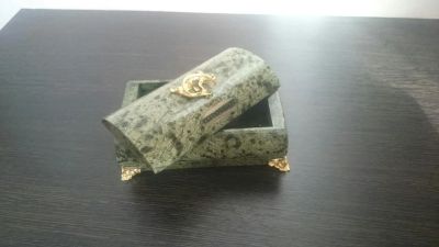Лот: 7132051. Фото: 1. Уникальная шкатулка из натурального... Шкатулки