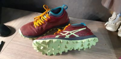 Лот: 12793762. Фото: 1. Кроссовки Asics. Кеды, кроссовки, слипоны
