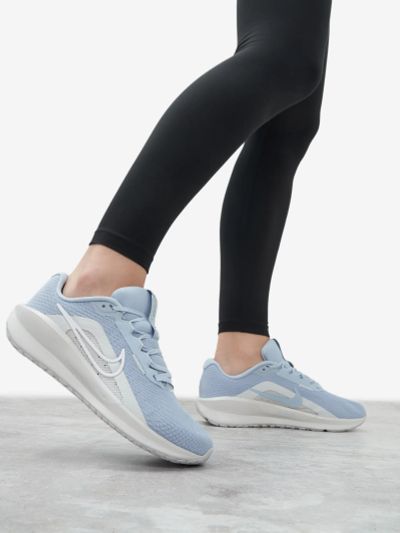 Лот: 24287544. Фото: 1. Кроссовки женские Nike Downshifter... Кеды, кроссовки, слипоны