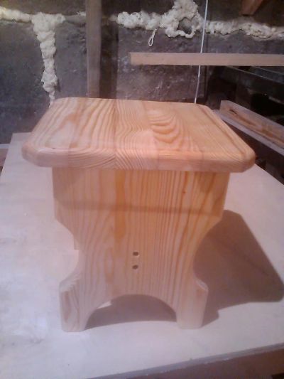 Лот: 2837071. Фото: 1. деревянный стульчик ( табурет). Столики, стулья, парты