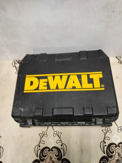 Лот: 25507892. Фото: 1. Шуруповёрт DeWalt. Электроинструмент