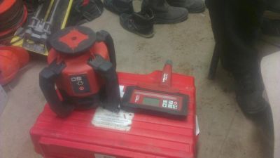 Лот: 4929835. Фото: 1. теодолит HILTI PR 30-HVS. Электроинструмент