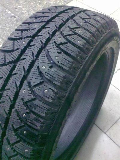 Лот: 3340779. Фото: 1. 205/55 r16 Bridgestone 7000 1шт... Шины