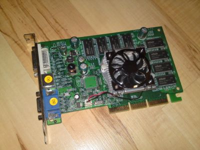 Лот: 5048189. Фото: 1. geforce fx5500 128mb. Видеокарты