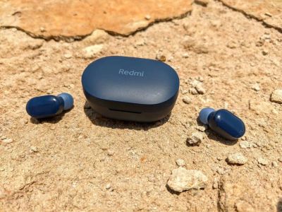 Лот: 18035715. Фото: 1. Беспроводные наушники Xiaomi Redmi... Наушники, гарнитуры