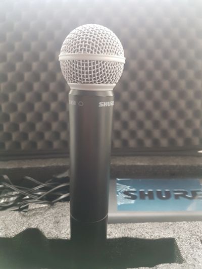 Лот: 15738564. Фото: 1. Микрофон Shure sm58. Студийные микрофоны, радиомикрофоны и радиосистемы