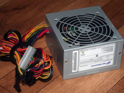 Лот: 12584925. Фото: 1. FSP ATX-600PNR(новый, 8 на проц... Корпуса, блоки питания