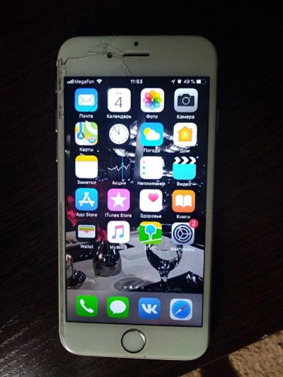 Лот: 13316769. Фото: 1. iPhone 6s 64 GB. Смартфоны