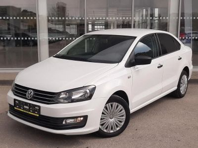 Лот: 16048375. Фото: 1. Volkswagen Polo 2016 1,6. Автомобили