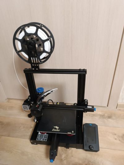 Лот: 23703212. Фото: 1. 3д принтер Creality Ender 3 v2. 3D принтеры, 3D ручки и комплектующие