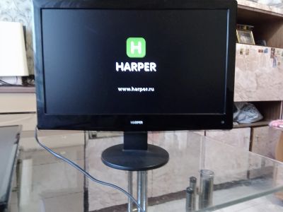 Лот: 24426038. Фото: 1. Телевизор 22" с DVB-T2. Телевизоры