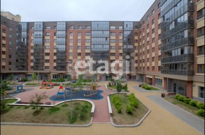 Лот: 20984762. Фото: 1. Продам 2-комн. кв. 67.7 кв.м... Квартиры, студии
