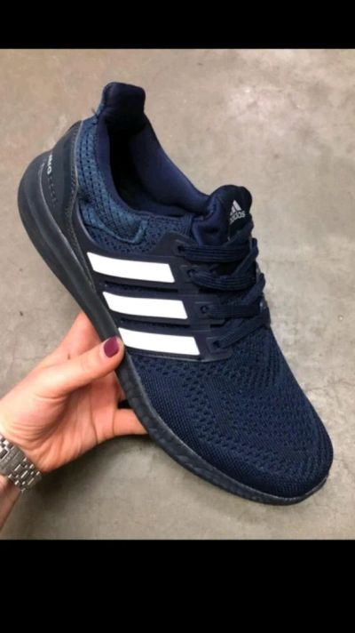 Лот: 11724914. Фото: 1. Кроссовки adidas мужские. Кеды, кроссовки, слипоны
