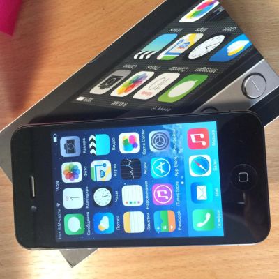 Лот: 4568056. Фото: 1. Apple iPhone 4 8GB Black,РСТ,гарантия... Смартфоны