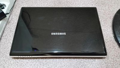 Лот: 8257020. Фото: 1. Ноутбук Samsung NP-R520-FS01RU... Ноутбуки