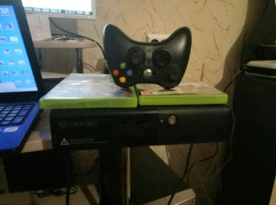 Лот: 9065306. Фото: 1. продам XBox 360. Консоли