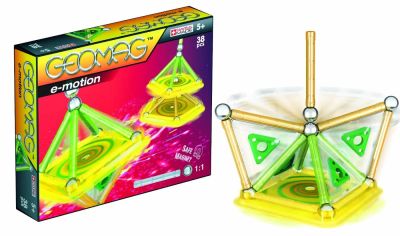 Лот: 5570791. Фото: 1. Магнитный конструктор Geomag E-motion... Конструкторы