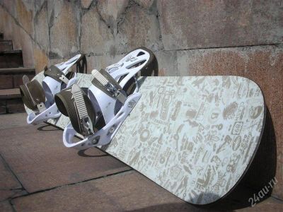 Лот: 1560873. Фото: 1. Сноубордические крепления Burton... Крепления