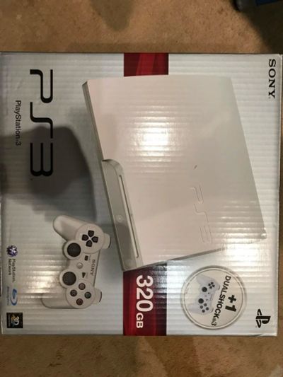 Лот: 10821475. Фото: 1. Игровая консоль PS3 320Gb. Игровые приставки, консоли