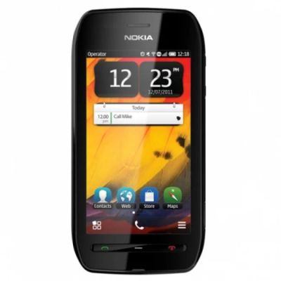 Лот: 3278854. Фото: 1. Nokia 603( полный коплект). Смартфоны