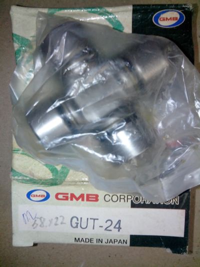 Лот: 16151154. Фото: 1. Крестовина GUT-24 Toyota. Трансмиссия