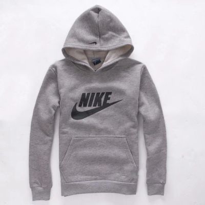 Лот: 3162171. Фото: 1. Толстовка Nike с капюшоном, размер... Свитеры, толстовки, худи