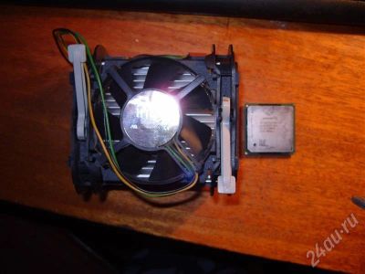 Лот: 274095. Фото: 1. Процессор Intel P4 2.2 (512/400... Процессоры