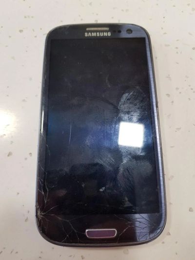 Лот: 11584796. Фото: 1. Смартфон Samsung Galaxy s3 (на... Смартфоны