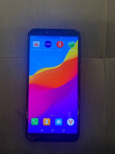 Лот: 19499969. Фото: 1. Honor 7c. Смартфоны