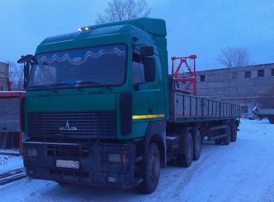 Лот: 6601609. Фото: 1. Седельный тягач МАЗ 6430А9 с полуприцепом... Прицепы, полуприцепы