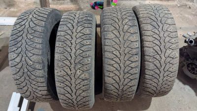 Лот: 25883532. Фото: 1. Резина Cordiant SnowMax 195/65... Шины