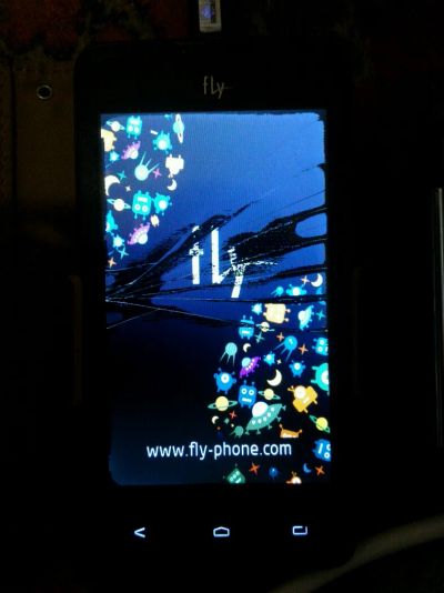Лот: 7926030. Фото: 1. Смартфон FLY IQ449. Смартфоны