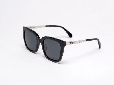 Лот: 24977328. Фото: 1. Очки Chanel. Очки солнцезащитные