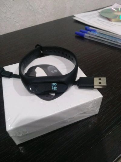 Лот: 14909012. Фото: 1. Mi band 2. Смарт-часы, фитнес-браслеты, аксессуары