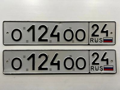 Лот: 24682501. Фото: 1. гос номера О 124 ОО 24 серия ООО. Госномера