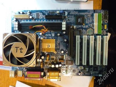 Лот: 278713. Фото: 1. Мат.плата Gigabyte GA-7VR (socket... Материнские платы