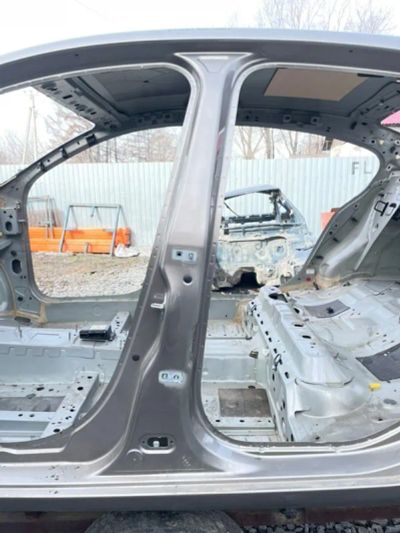 Лот: 25198183. Фото: 1. стойка кузова Renault Fluence... Кузов