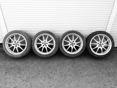 Лот: 17493512. Фото: 1. 215/45/17 Kumho Esta HS51 + Комплект... Диски