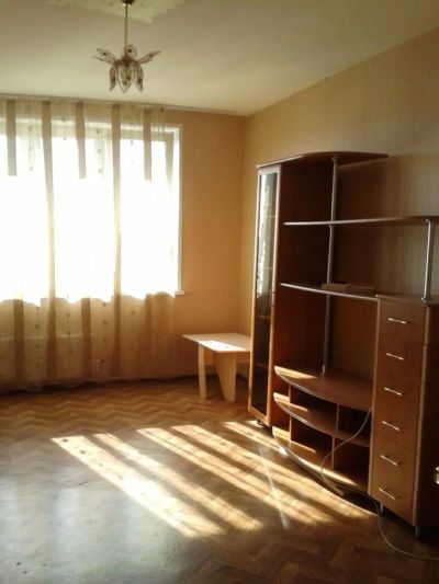 Лот: 6590104. Фото: 1. Сдаётся однокомнатная квартира... Квартиры, студии