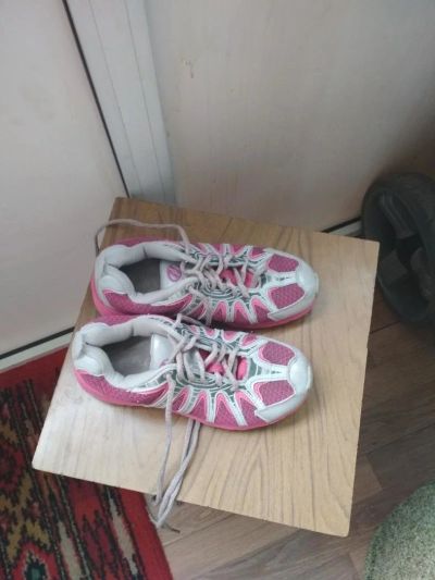 Лот: 10254409. Фото: 1. кроссовки на роликах/ролики Heelys. Кеды, кроссовки