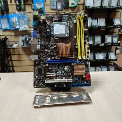 Лот: 24611989. Фото: 1. Мат. плата ASUS P5KPL-AM SE/LGA775... Материнские платы