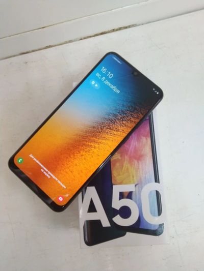 Лот: 15150498. Фото: 1. Смартфон Samsung Galaxy A50 6... Смартфоны