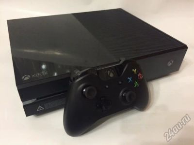 Лот: 5835697. Фото: 1. Xbox One 500 Gb в отличном состоянии... Другое (игровые приставки, консоли, видеоигры)